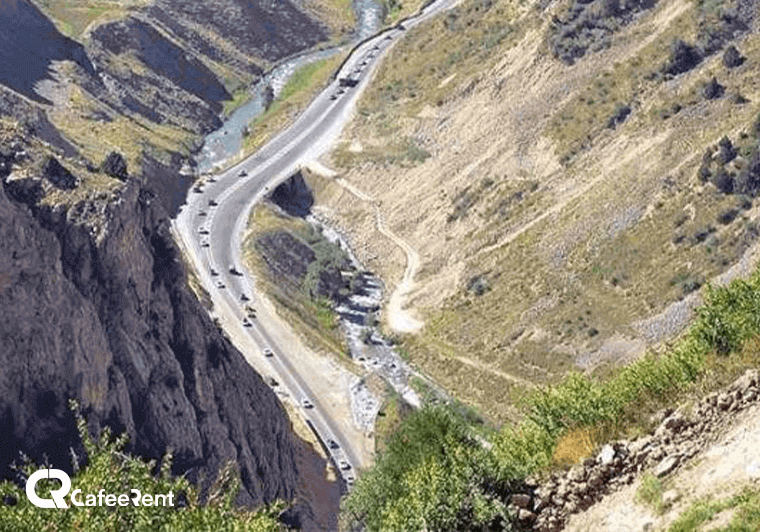 جاده فیروزکوه بهتر است یا هراز؟