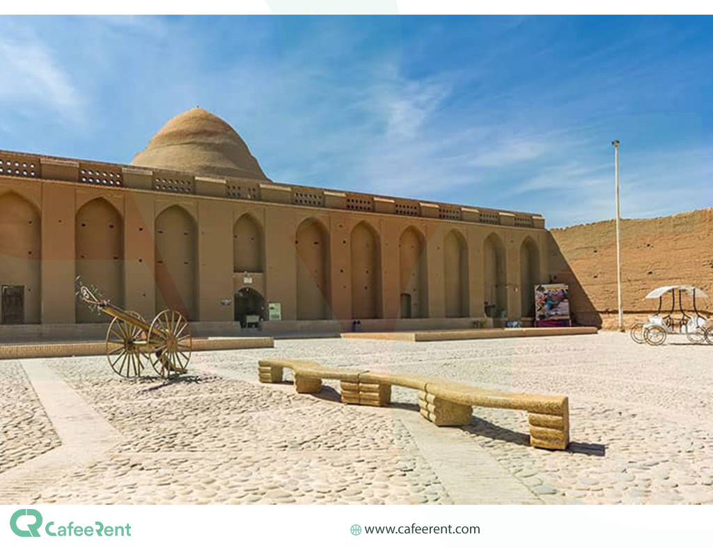 یخچال خشتی میبد در یزد