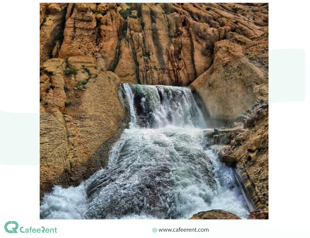 مسیر دسترسی به چشمه کوهرنگ