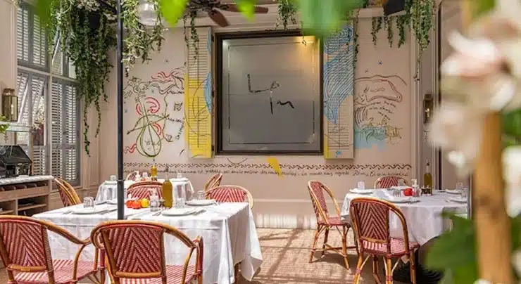 رستوران لا پتیت مسیون دبی، فرانسه در خاورمیانه​