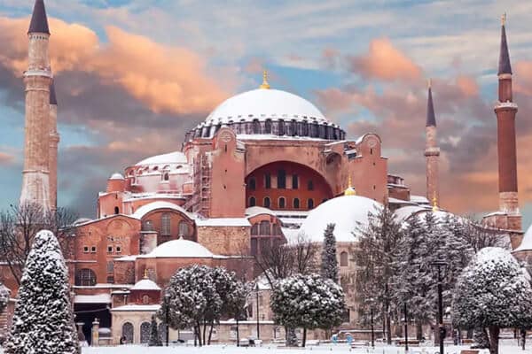 ارزانترین زمان سفر به استانبول