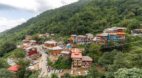 سفر به شفت، بهشتی در میان جنگل سفر به شفت، بهشتی در میان جنگل