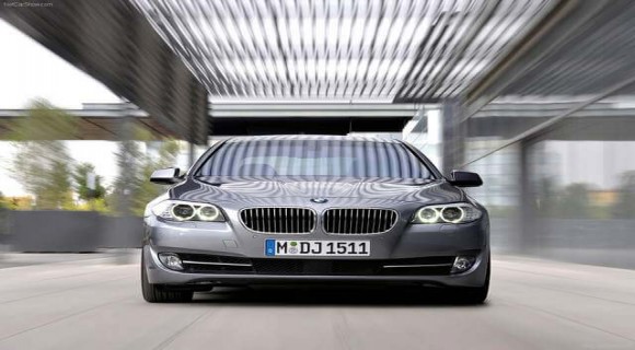 معرفی خودرو BMW528 معرفی خودرو BMW528