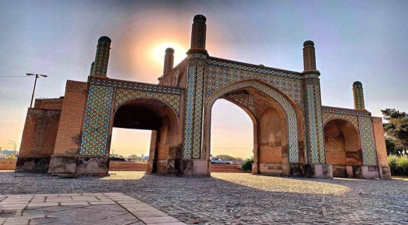 اجاره ون برای قزوین گردی اجاره ون برای قزوین گردی
