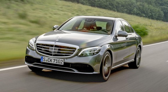 تجربه رانندگی با بنز C200 تجربه رانندگی با بنز C200